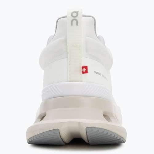 Scarpe da ginnastica da donna On Cloudnova X bianco/ghiaccio