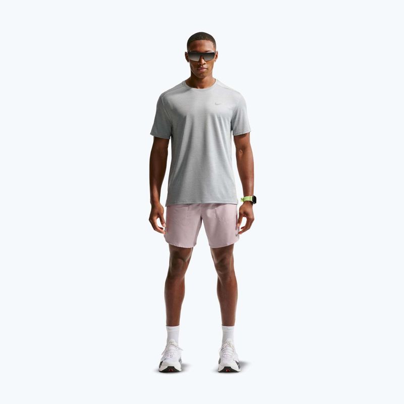 Pantaloncini da corsa da uomo Nike Stride Dri-Fit Brief-Lined 7" particle rose 2
