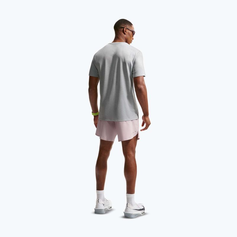 Pantaloncini da corsa da uomo Nike Stride Dri-Fit Brief-Lined 7" particle rose 3