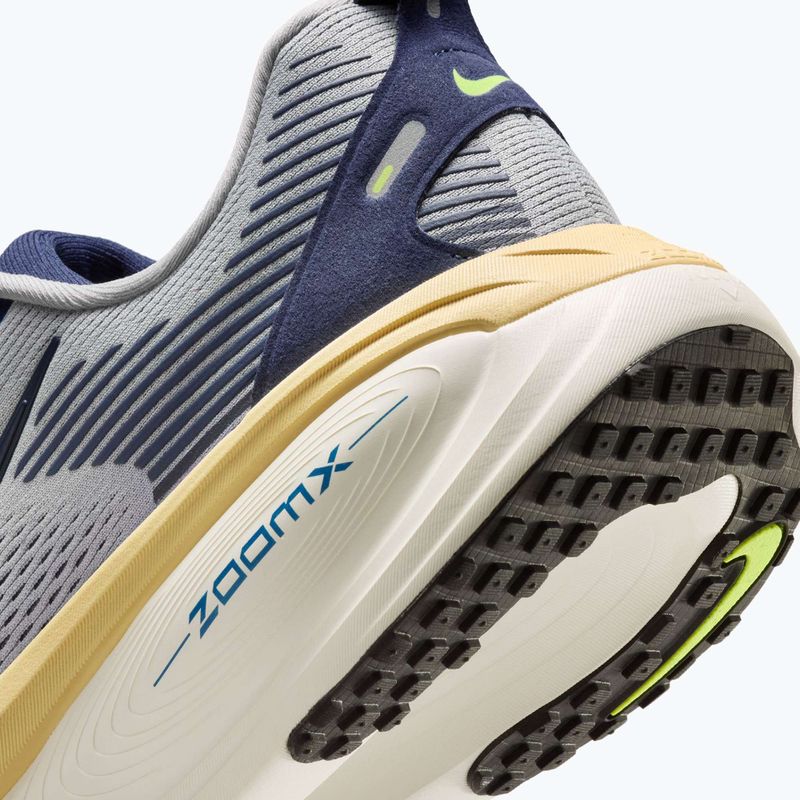 Scarpe da corsa uomo Nike Vomero 18 wolf grey/pewter/sail/midnight navy 6