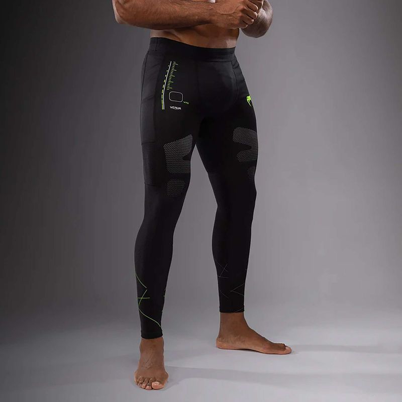 Venum Training Camp 4.0 nero/verde da uomo per l'allenamento 5