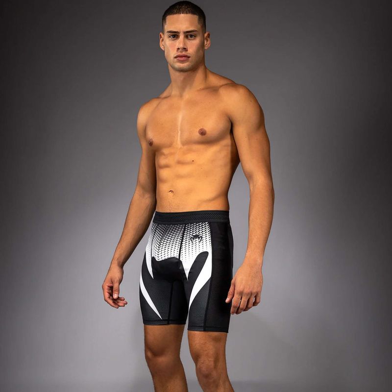 Pantaloncini da allenamento uomo Venum No Gi Vale Tudo black/white 4