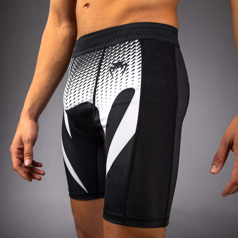 Pantaloncini da allenamento uomo Venum No Gi Vale Tudo black/white 6