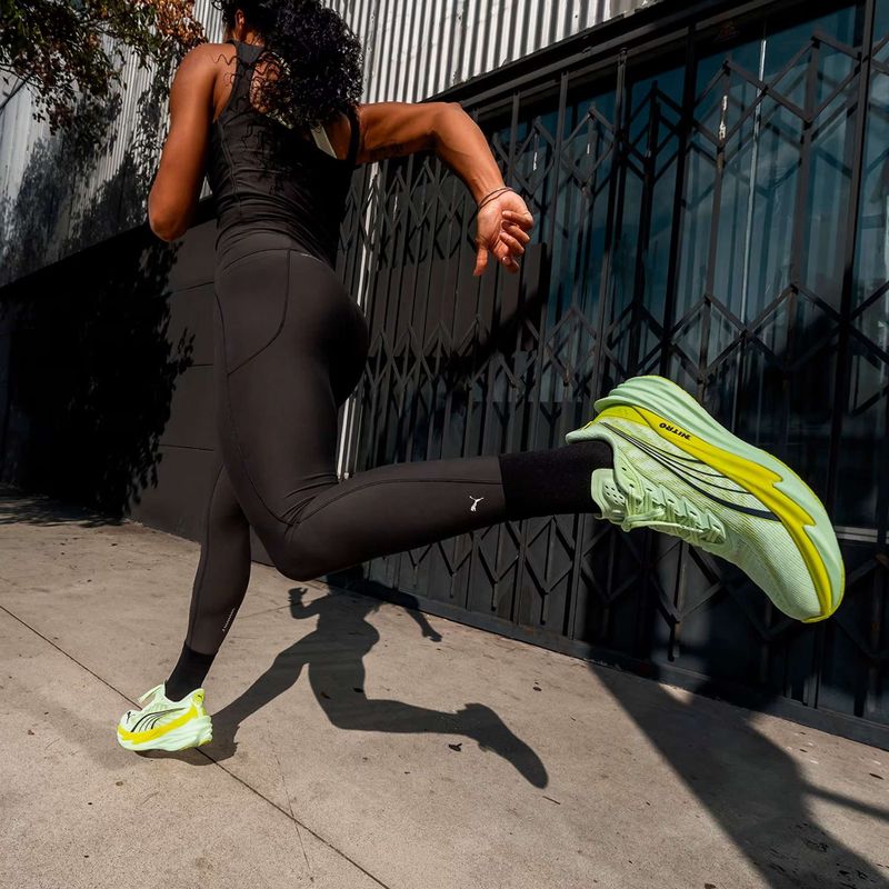 Scarpe da corsa da donna PUMA Deviate Nitro 4 green 8