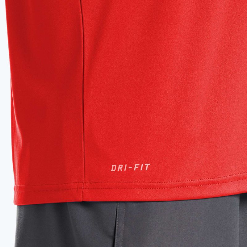 Maglietta da allenamento da uomo Nike Essential rosso 10