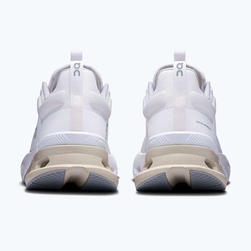 Scarpe da ginnastica da donna On Cloudnova X bianco/ghiaccio 11
